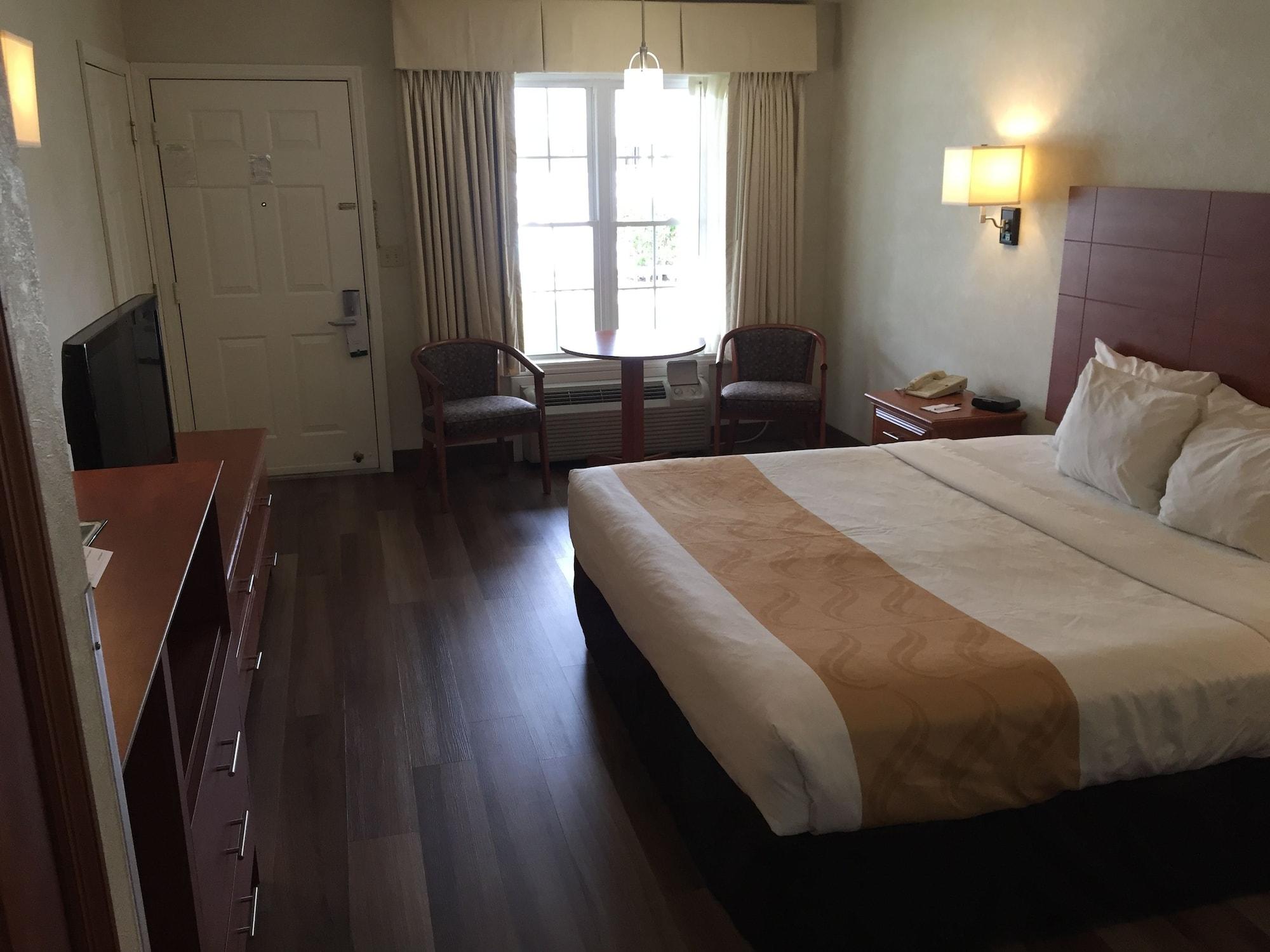 Quality Inn Lake George Luaran gambar